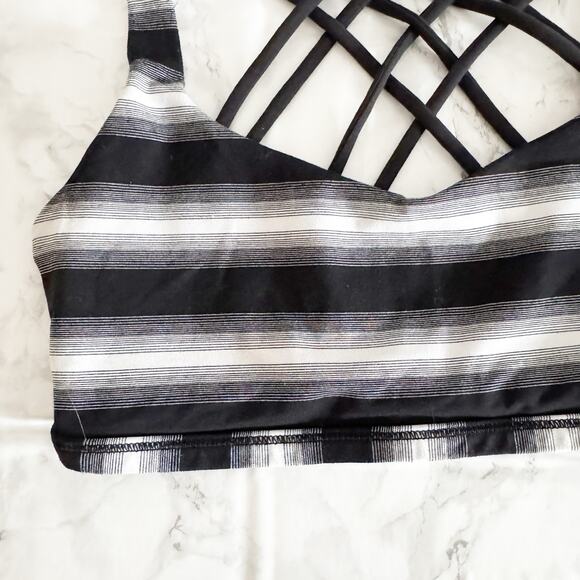 LULULEMON Free To Be Wild Sports Bra Capilano Stripe Black White 4 - Picture 3 of 9